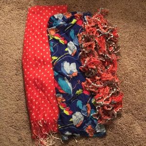 2/$10 Scarf bundle!